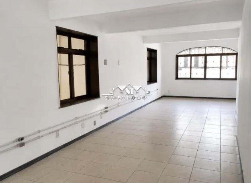 Imóvel Comercial para Alugar em Olaria, Rio de Janeiro - RJ - Foto 8