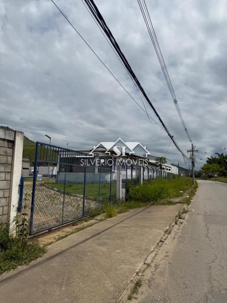 Imóvel Comercial para Alugar em Cantagalo, Três Rios - RJ - Foto 27
