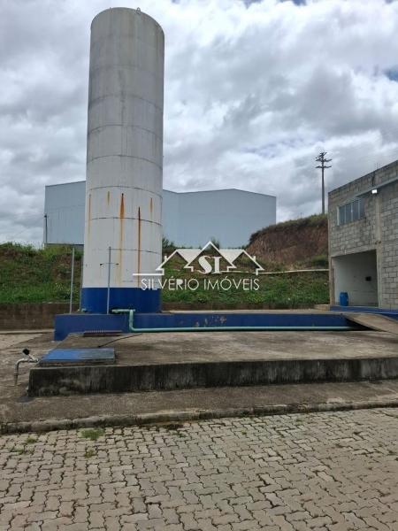 Imóvel Comercial para Alugar em Cantagalo, Três Rios - RJ - Foto 28