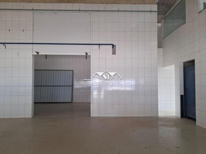 Imóvel Comercial para Alugar em Cantagalo, Três Rios - RJ - Foto 29