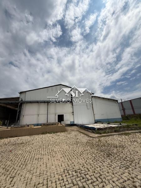 Imóvel Comercial para Alugar em Cantagalo, Três Rios - RJ - Foto 44