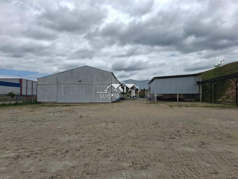 Imóvel Comercial para Alugar em Cantagalo, Três Rios - RJ - Foto 5