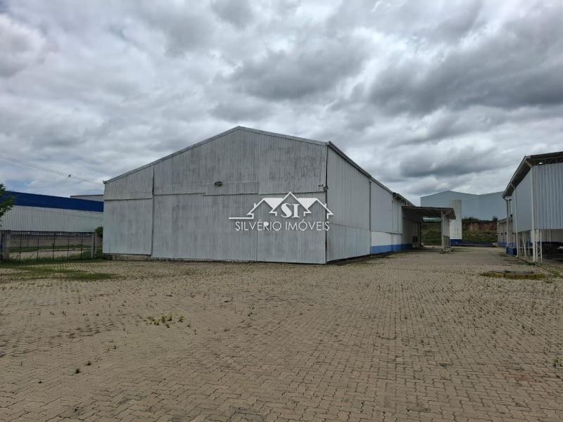 Imóvel Comercial para Alugar em Cantagalo, Três Rios - RJ - Foto 17