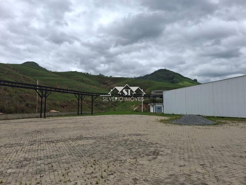 Imóvel Comercial para Alugar em Cantagalo, Três Rios - RJ - Foto 19