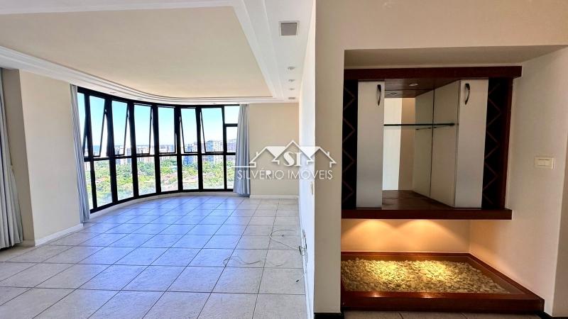 Apartamento para Alugar em Barra da Tijuca, Rio de Janeiro - RJ - Foto 32