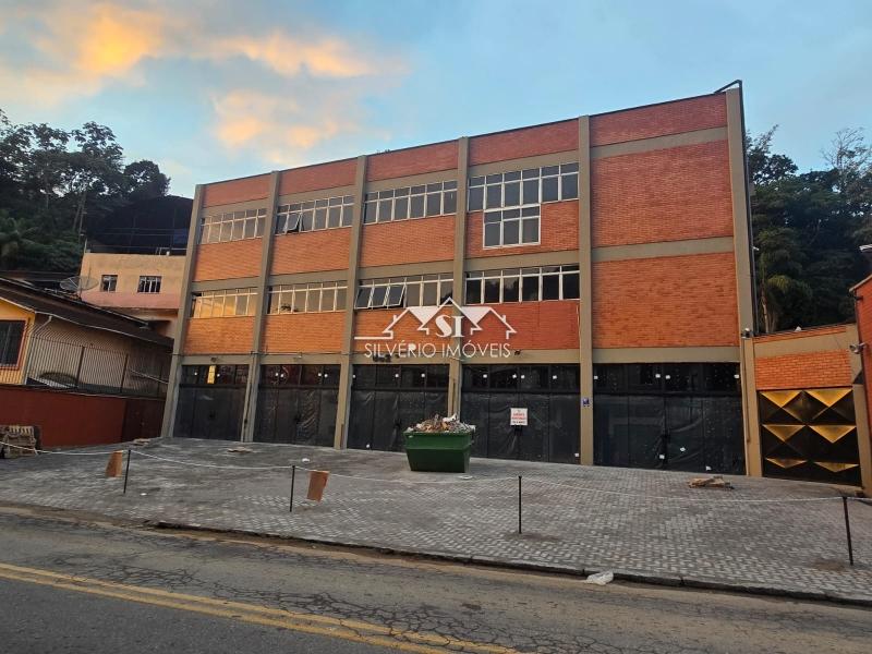 Loja para Alugar em Quissamã, Petrópolis - RJ - Foto 1
