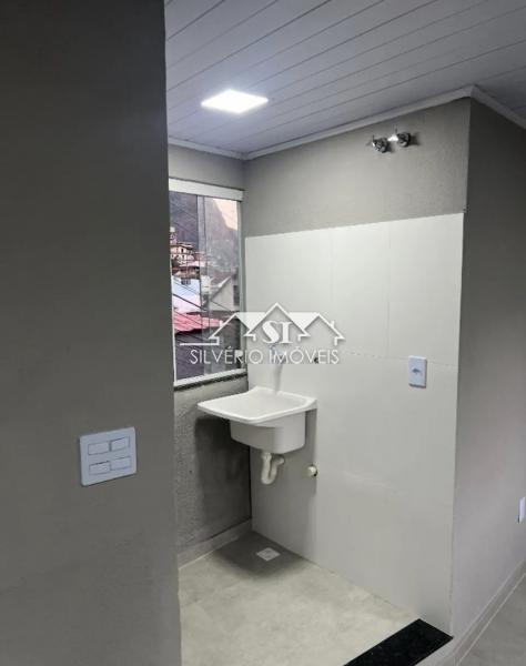 Casa para Alugar em Chácara Flora, Petrópolis - RJ - Foto 9