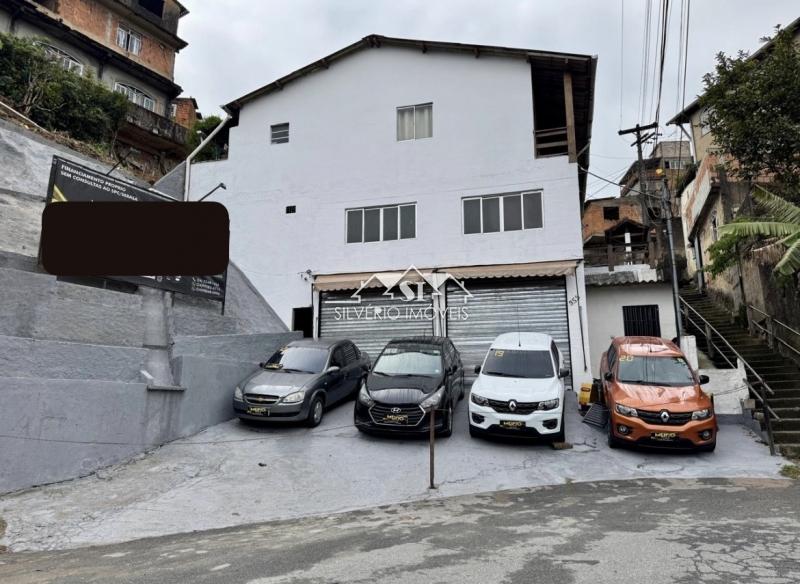 Loja à venda em Siméria, Petrópolis - RJ