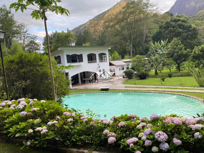 Casa para alugar em Araras, Petrópolis - RJ