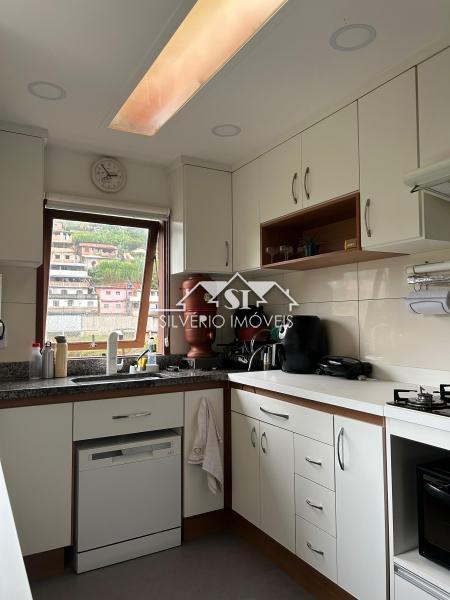 Casa para Alugar em Caxambú, Petrópolis - RJ - Foto 10