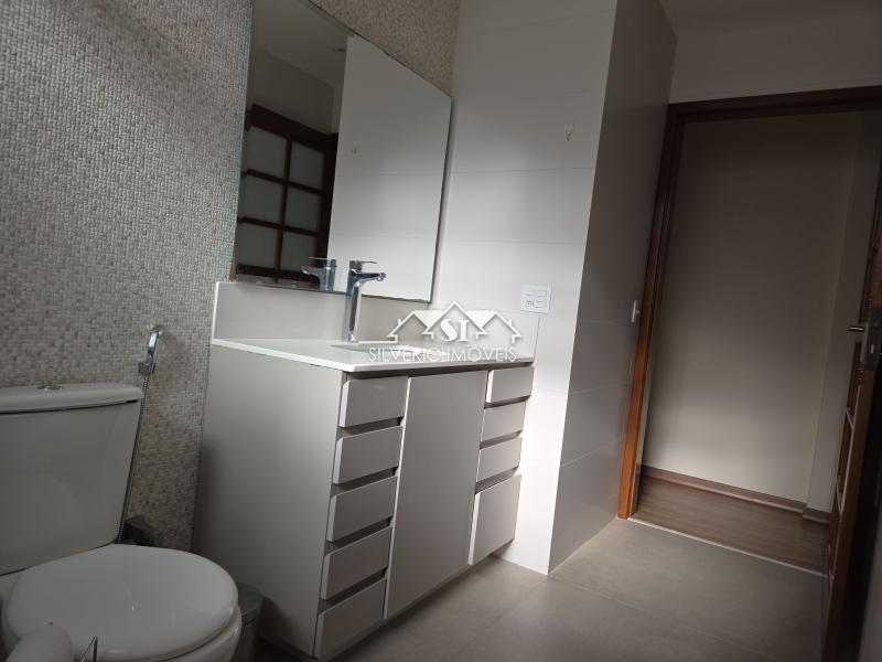 Apartamento para Alugar em Valparaíso, Petrópolis - RJ - Foto 13