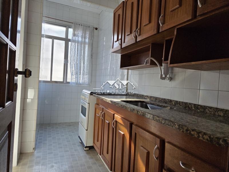 Apartamento para Alugar em Valparaíso, Petrópolis - RJ - Foto 10