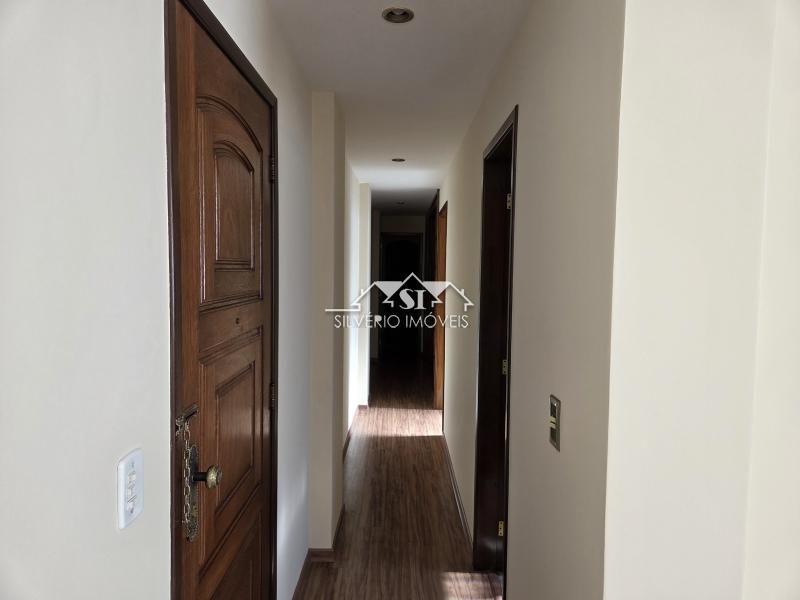 Apartamento para alugar em Valparaíso, Petrópolis - RJ