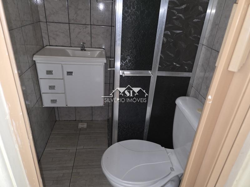 Casa para Alugar em Carangola, Petrópolis - RJ - Foto 10