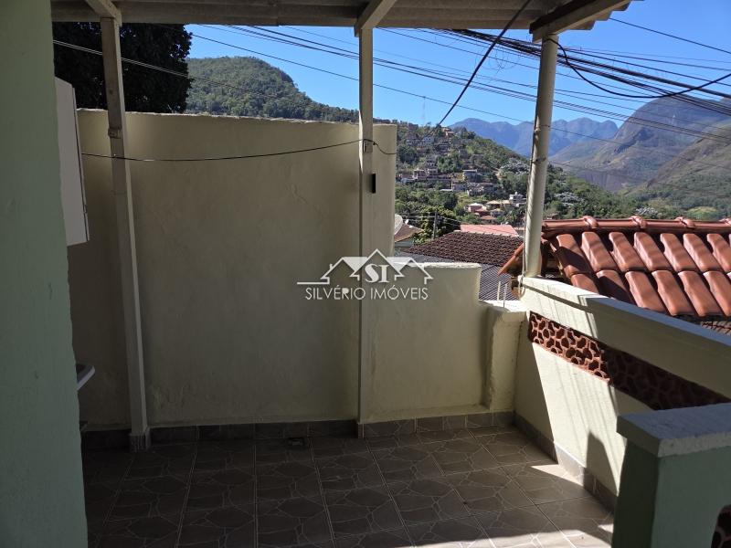 Casa para Alugar em Carangola, Petrópolis - RJ - Foto 5
