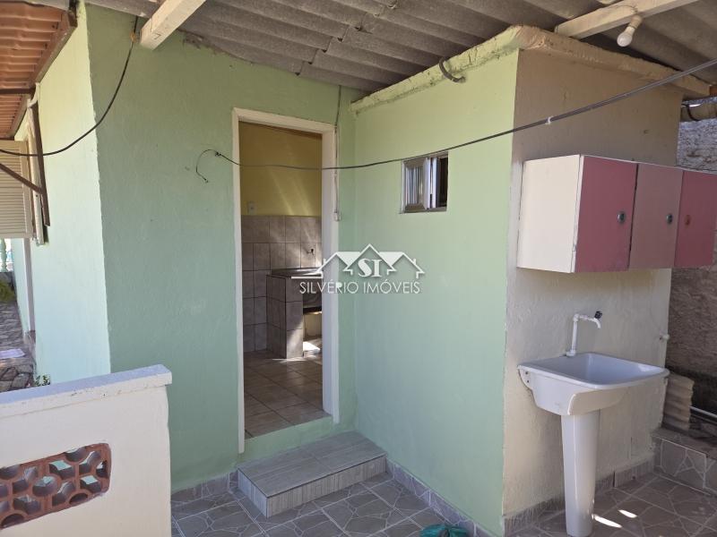 Casa para Alugar em Carangola, Petrópolis - RJ - Foto 3