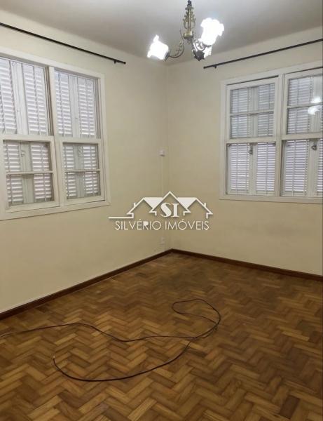 Casa à venda em Castrioto, Petrópolis - RJ - Foto 2