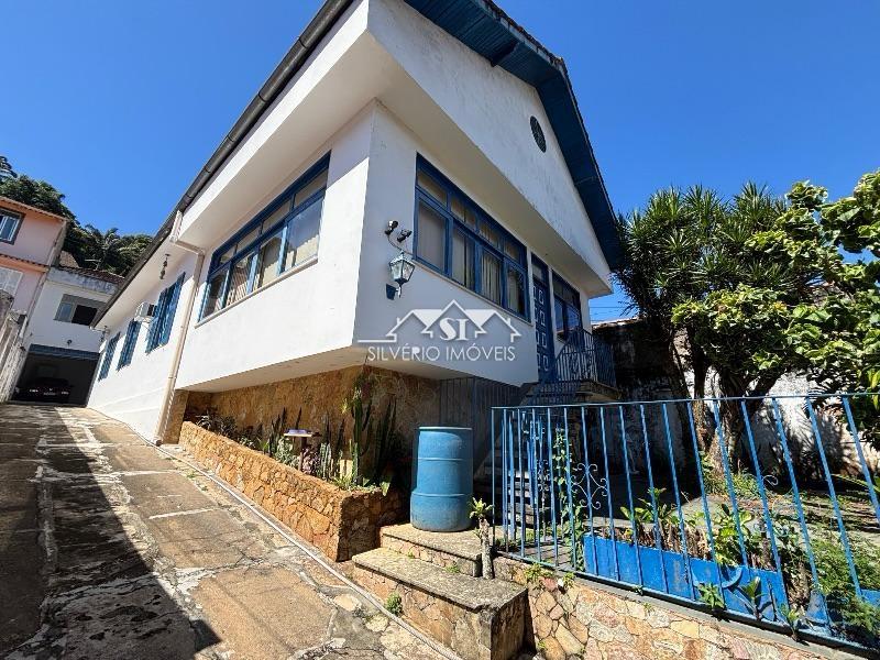Casa, 3 quartos, 250 m² - Foto 1
