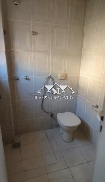 Casa para Alugar  à venda em Cascatinha, Petrópolis - RJ - Foto 8