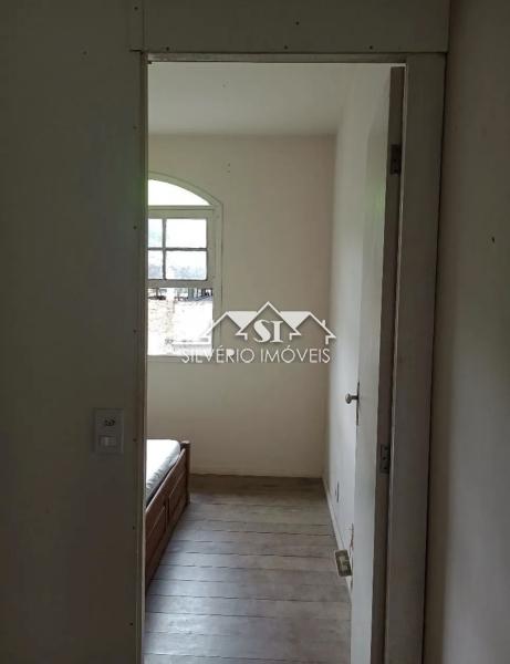 Apartamento para Alugar em Bingen, Petrópolis - RJ - Foto 2