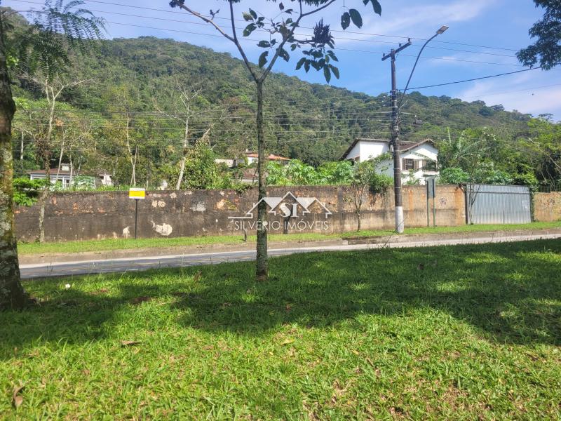 Terreno Residencial à venda em Quitandinha, Petrópolis - RJ - Foto 1