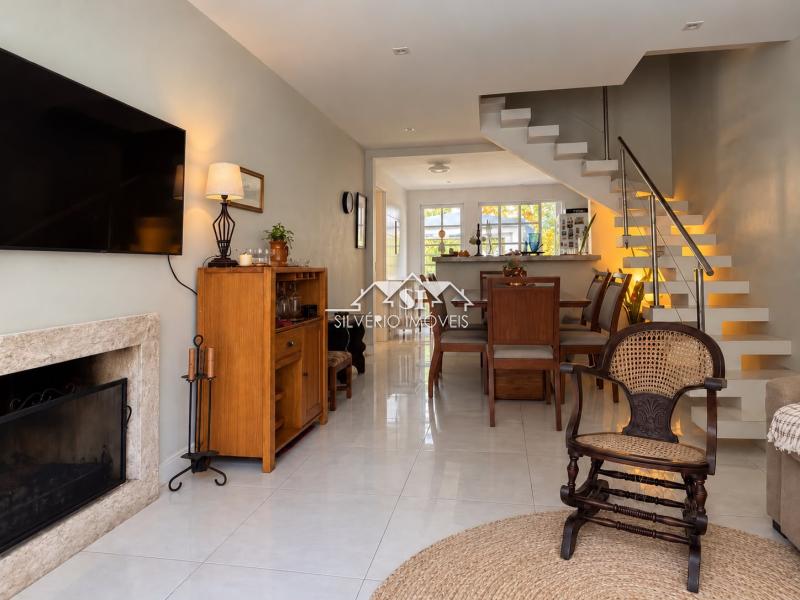 Casa à venda em Valparaíso, Petrópolis - RJ - Foto 1