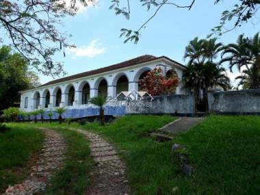 [CI 32651] Fazenda em Badureco, Itaguaí/RJ