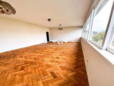 [CI 33227] Apartamento em Centro, Petrópolis/RJ