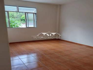 [CI 37750] Apartamento em Mosela, Petrópolis/RJ