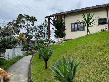 Casa em Quitandinha