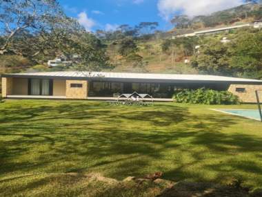 [CI 39033] Casa em Itaipava, Petrópolis/RJ