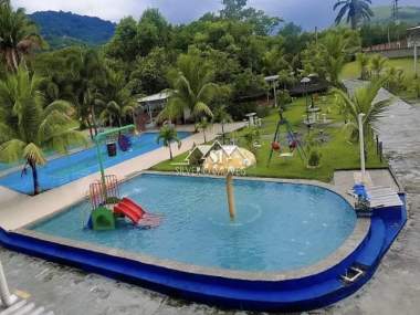 [CI 39325] Sítio em Jardim Cachoeiras, Nova Iguaçu/RJ