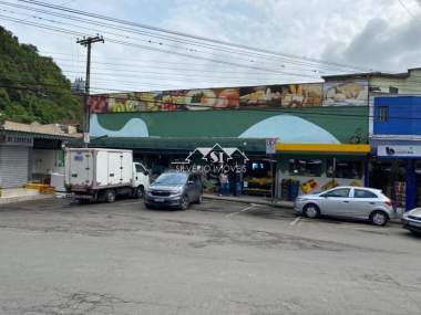 [CI 39501] Loja em Corrêas, Petrópolis/RJ