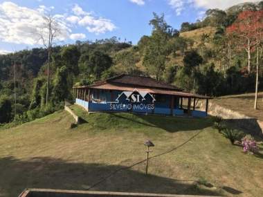 [CI 39568] Sítio em Queiroz, São José do Vale do Rio Preto/RJ