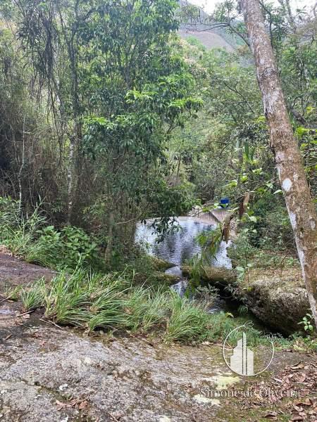 Comprar Terreno Residencial em Itaipava, Petrópolis/RJ - Simone de Oliveira Imóveis