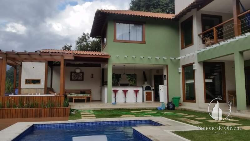 Comprar Casa em Itaipava, Petrópolis/RJ - Simone de Oliveira Imóveis