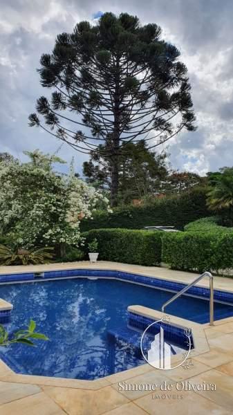 Comprar Casa em Itaipava, Petrópolis/RJ - Simone de Oliveira Imóveis