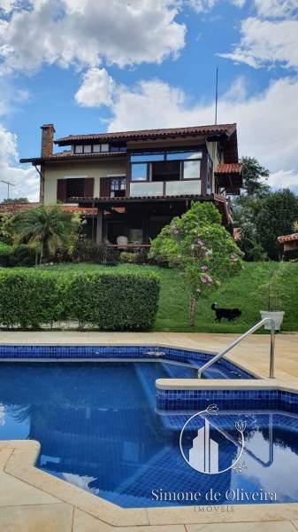 Comprar Casa em Itaipava, Petrópolis/RJ - Simone de Oliveira Imóveis