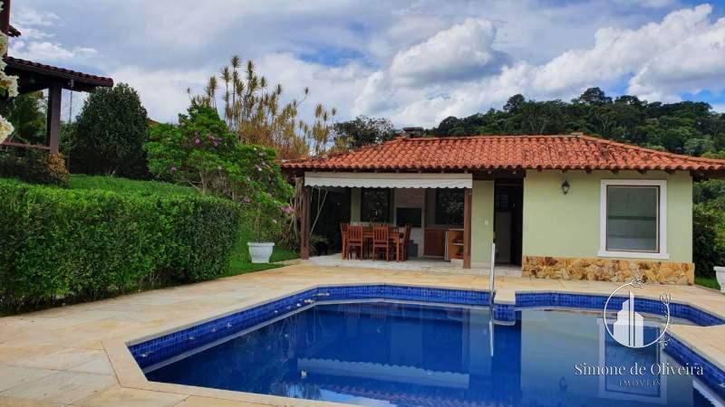 Comprar Casa em Itaipava, Petrópolis/RJ - Simone de Oliveira Imóveis