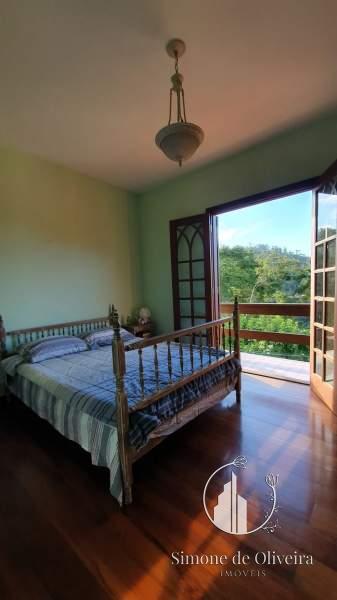 Comprar Casa em Itaipava, Petrópolis/RJ - Simone de Oliveira Imóveis