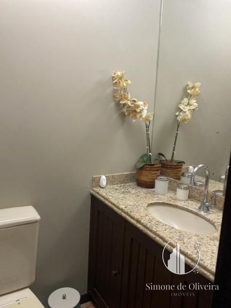 Comprar Casa em Itaipava, Petrópolis/RJ - Simone de Oliveira Imóveis