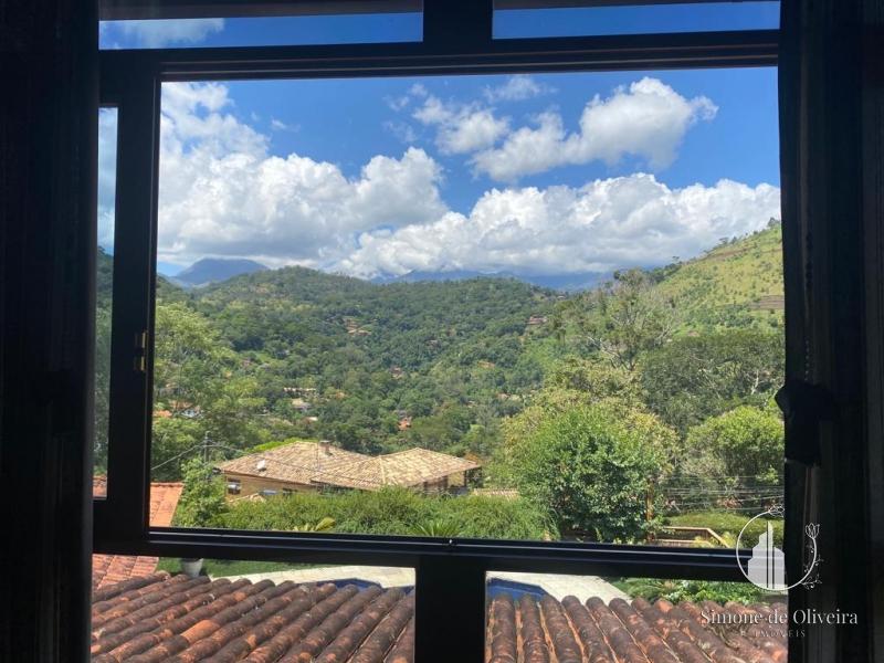 Comprar Casa em Itaipava, Petrópolis/RJ - Simone de Oliveira Imóveis