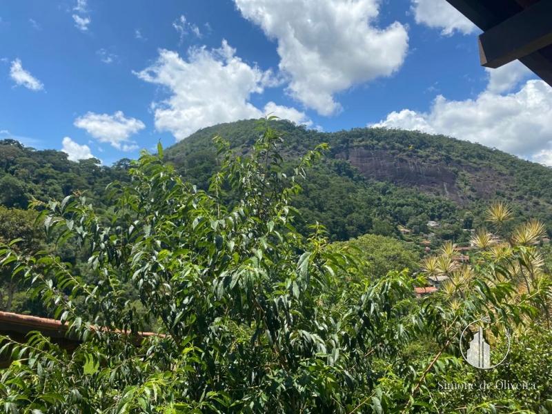 Comprar Casa em Itaipava, Petrópolis/RJ - Simone de Oliveira Imóveis