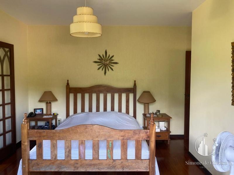 Comprar Casa em Itaipava, Petrópolis/RJ - Simone de Oliveira Imóveis
