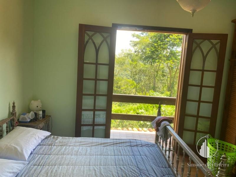 Comprar Casa em Itaipava, Petrópolis/RJ - Simone de Oliveira Imóveis