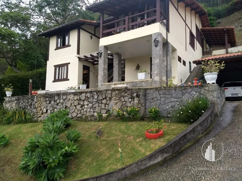 Casa em Itaipava - Petrópolis/RJ  - 3 Quartos