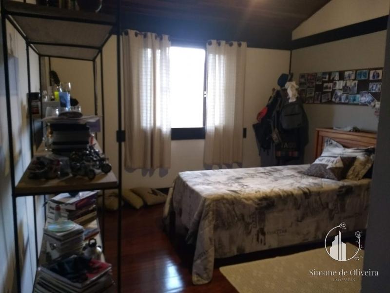 Comprar Casa em Itaipava, Petrópolis/RJ - Simone de Oliveira Imóveis