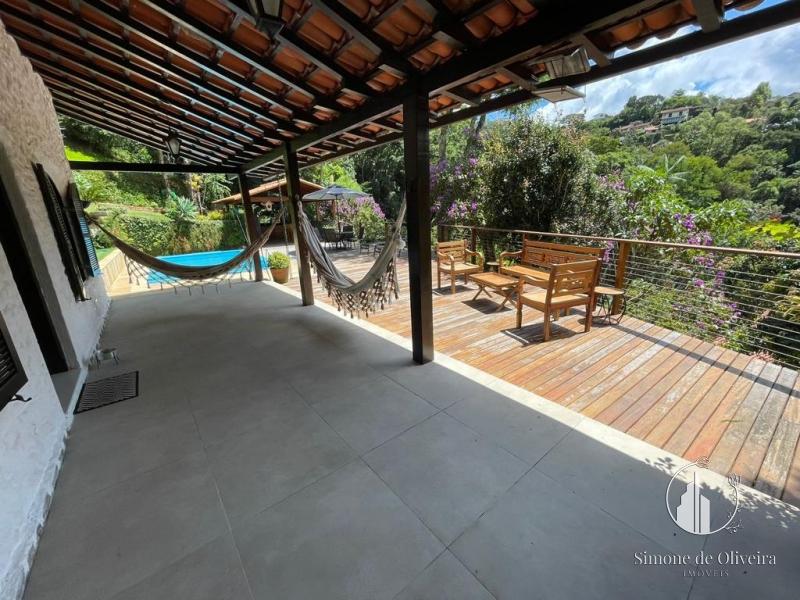 Alugar Casa em Itaipava, Petrópolis/RJ - Simone de Oliveira Imóveis
