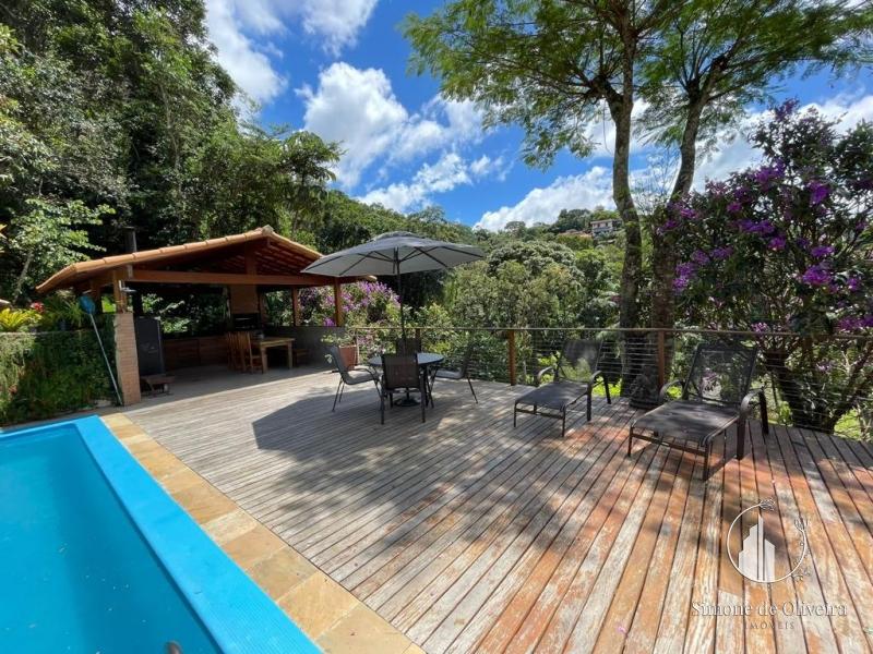 Alugar Casa em Itaipava, Petrópolis/RJ - Simone de Oliveira Imóveis