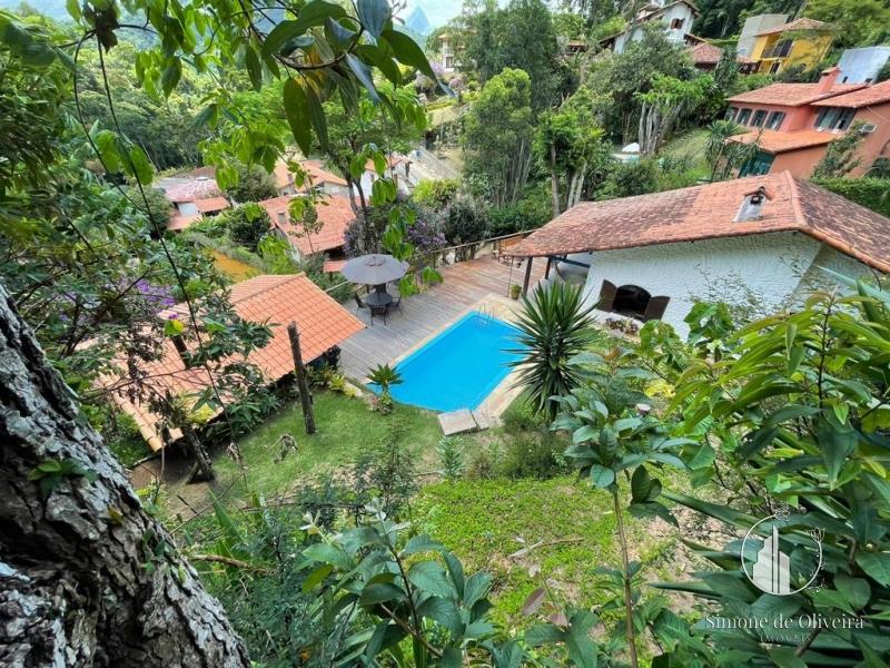 Alugar Casa em Itaipava, Petrópolis/RJ - Simone de Oliveira Imóveis